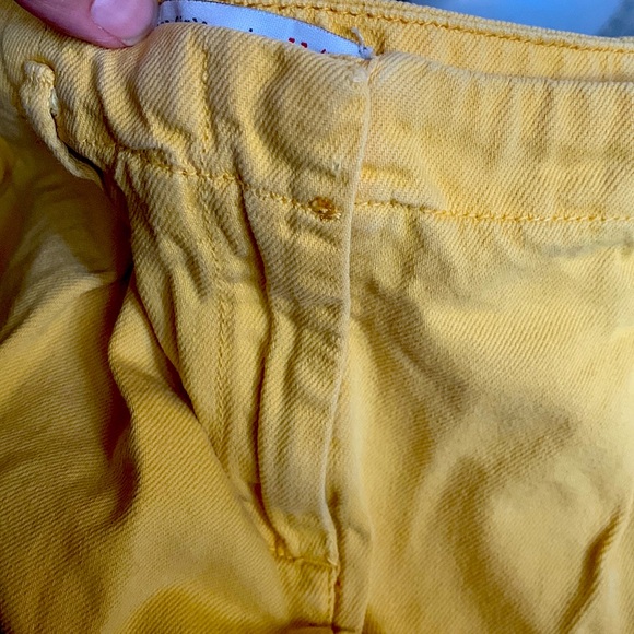 🌞3/$20 Zara Girls Yellow Pleated Shorts - Picture 5 of 5